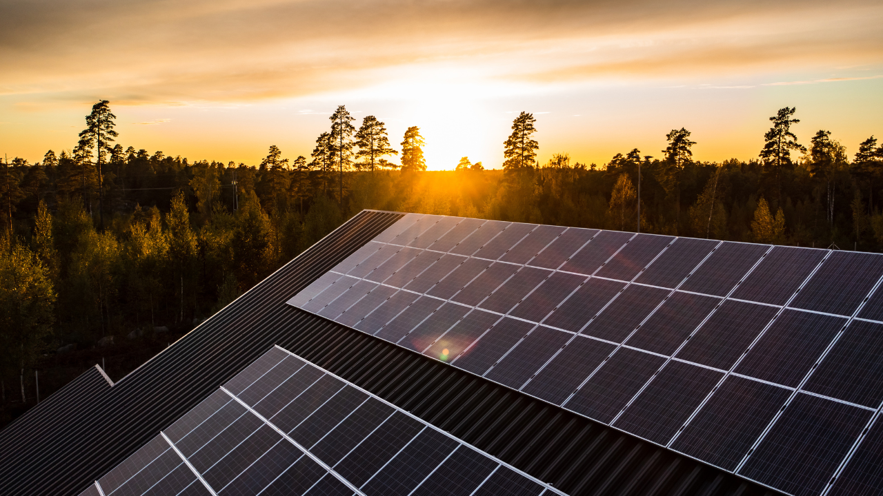 Solaris Energy Infrastructure se prepara para divulgar resultados enquanto investidores observam crescimento de receita e demanda por infraestrutura energética